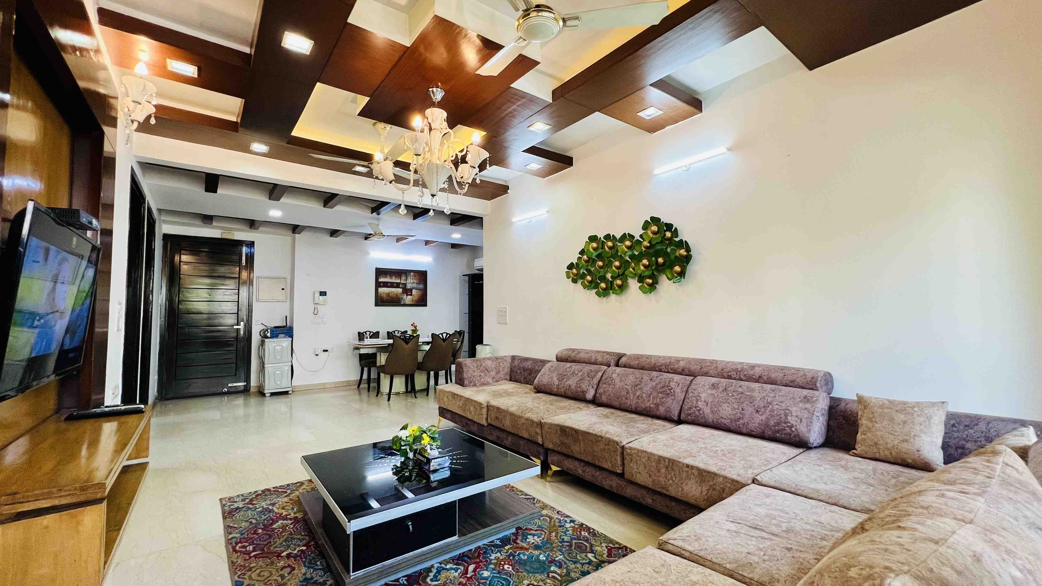 Serviced Apartments: Delhi Gurgaon Hyderabad Bangalore Noida Goa Kolkata